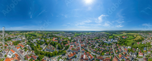 Der oberschwäbische Kurort Bad Schussenried aus der Vogelperspektive