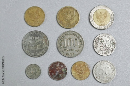 Obraz na płótnie collection of ancient Indonesian coins w salonie