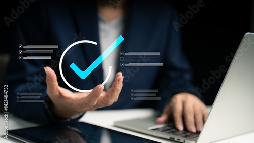 Watch seasoned businesswoman use checklists to promote success, expansion, and company management through online questions, examinations, and evaluations. Learn about power evaluation right now.