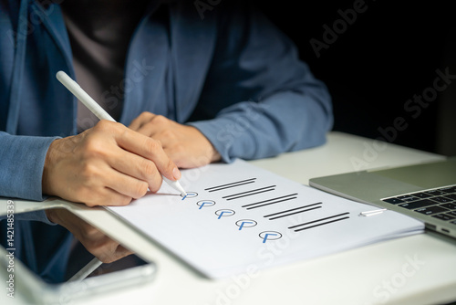 Watch experienced businesswomen use checklists to enhance success, expansion, and company management via online quizzes, exams, and assessments.  Learn about power evaluation now.