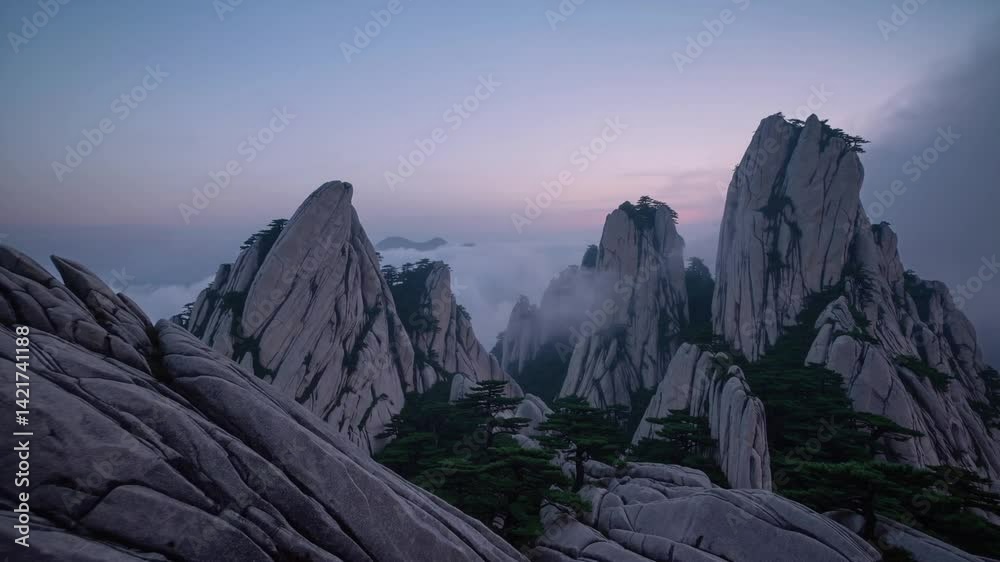 Foggy Huangshan Mountains at Dusk  