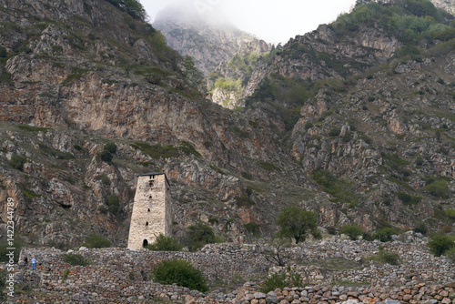 Obraz na płótnie Authentic defensive structure in the rocky mountains. Upper Balkaria. Kabardino-Balkaria. w salonie