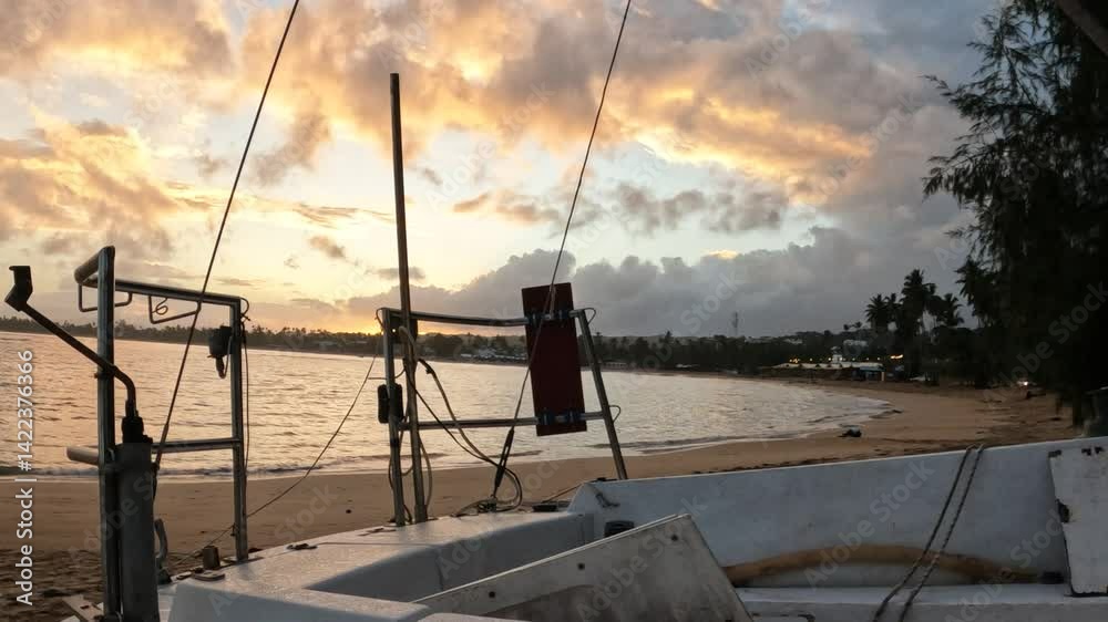 Amanecer en el pueblo de pescadores de las galeras republica dominicana