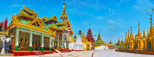 Obraz na płótnie Panorama of spectacular Shwedagon Zedi Daw, Yangon, Myanmar w salonie