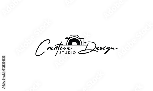 Camera icon. photo camera icon. camera photography icon. flat illustration of vector icon on white background.  photo camera sign and symbol. photography logo.