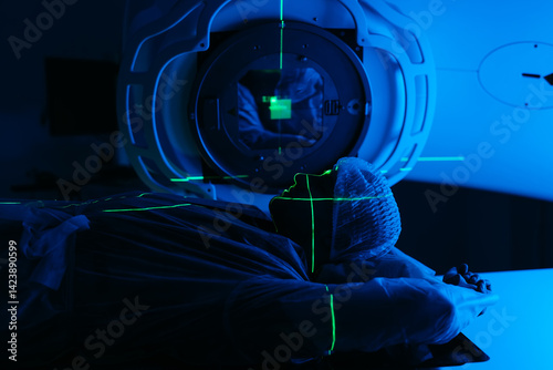 Quadro su tela A patient undergoing radiation therapy