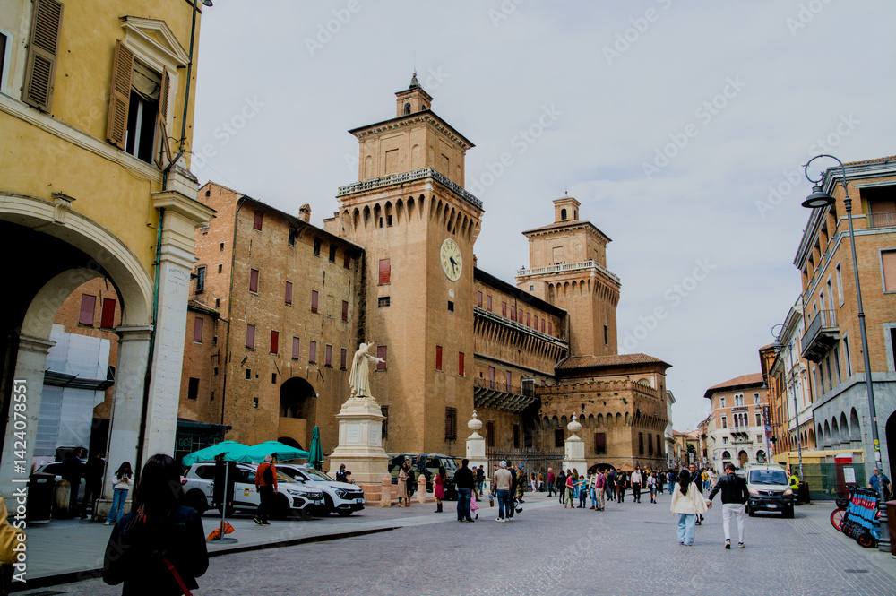 Obraz premium The narrow streets of the city of Ferrara (Emilia Romagna, Italy)