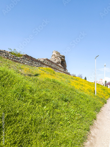 Obraz na płótnie Ruins of Roman fortifications in a town of Hisarya, Bulgaria w salonie
