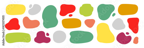 Organic shape liquid form set. Round organic blob curve bubble abstract shape frame. Doodle abstract liquid blob, wavy fluid different form. Soft round oval pattern background. Vector illustration