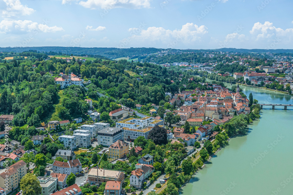 Sommer in Passau am Zusammenfluss von Donau, Inn und Ilz