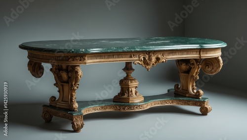 Elegant kingly marble-topped vintage centre table with carved wood and gilt gesso base featuring pierced plume and scroll frieze, supported by acanthus carved cabriole supports