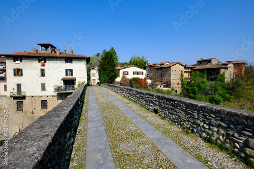 Obraz na płótnie Brembate, historic town in Bergamo province, Italy w salonie