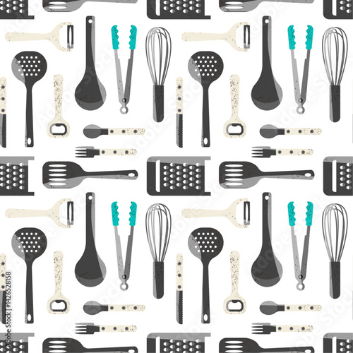Seamless pattern with kitchen utensils. Texture on culinary theme.
