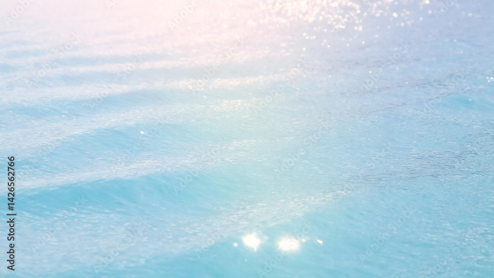 Obraz premium 光に照らされた透明感あふれる水面の抽象的背景テクスチャ