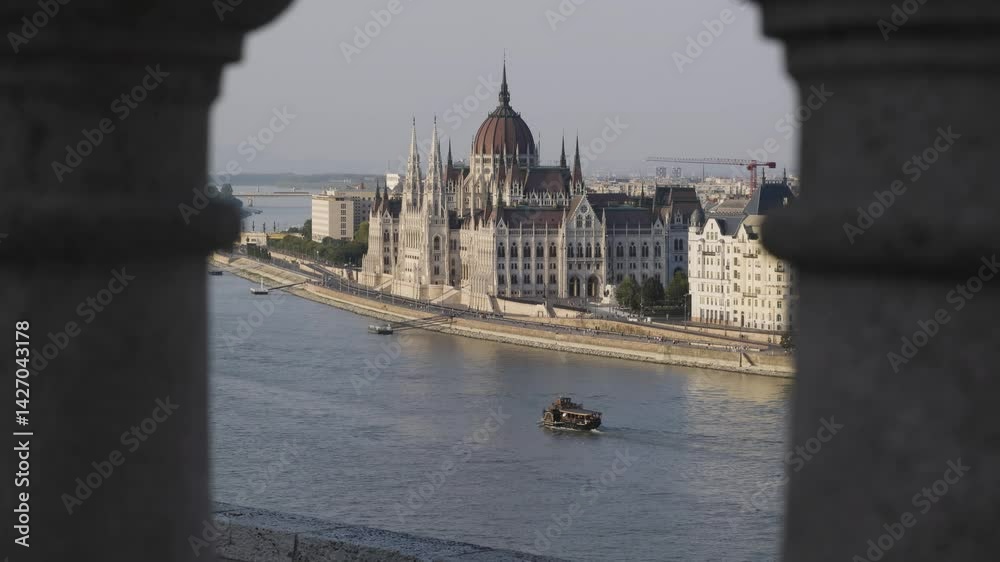 Parlamento de Hungría visto desde el Bastión de los Pescadores