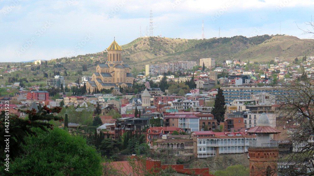 Fototapeta premium Spring View of Old Tbilisi with Sameba Cathedral