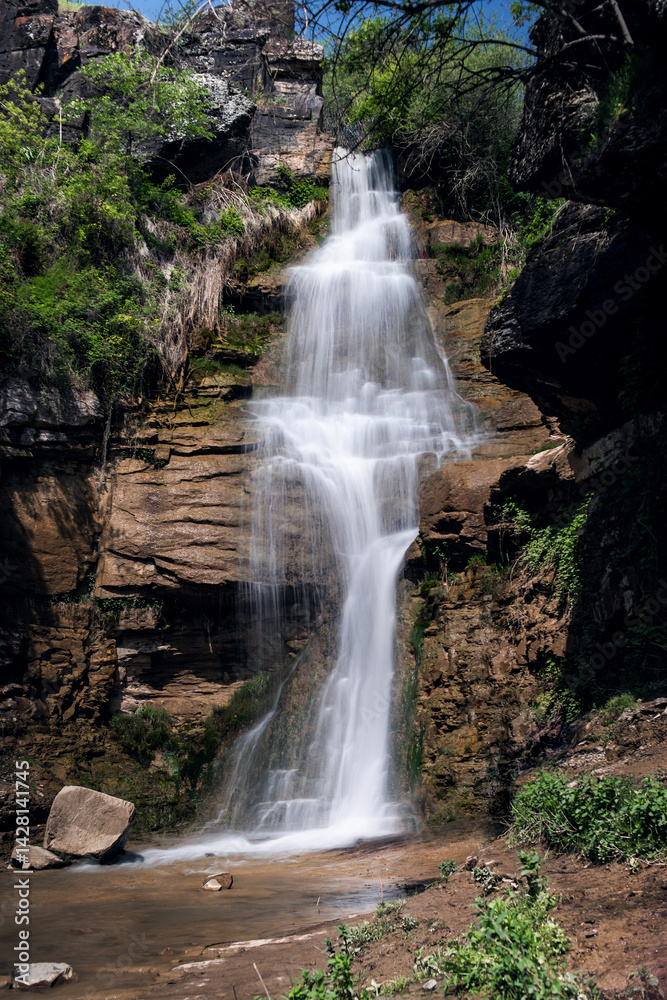 Fototapeta premium Tavaksay kanyon and waterfall. Travel to Uzbekistan.