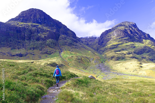 Fényképezés Trekking in The Lost Valley, of Glencoe.