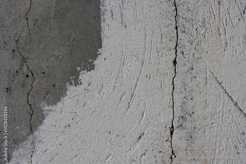 Obraz na płótnie Texture of an old cracked concrete wall. Rough gray concrete surface. The gap between the reinforced concrete slabs. Perfect for background and design. Close-up. High resolution. w salonie