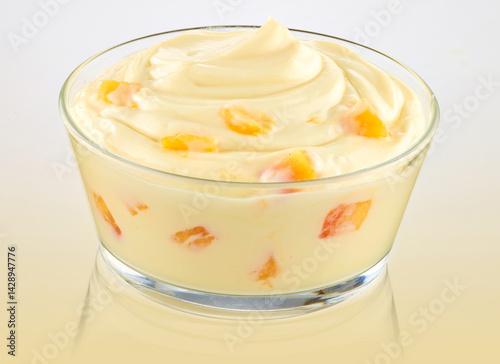 Joghurt Pfirsich Maracuja Glas, lecker
