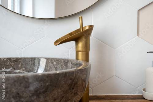 Modern Bathroom Faucet – Sleek Design and Contemporary Elegance