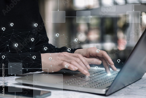 Digital geolocation in business.