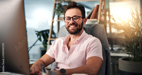 Obraz na płótnie Research, portrait or happy man on computer in office for online project, review or economy website. Glasses, financial consultant or accountant on technology for planning budget, report or business w salonie