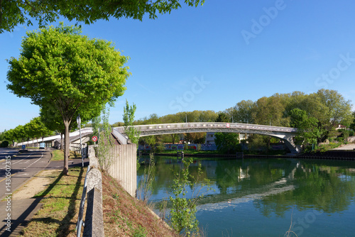 Marne river and towpath Footbridge in Créteil city