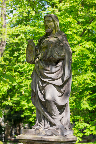 Obraz na płótnie Historic Statue on the spring mystery old Prague Cemetery, Czech Republic w salonie