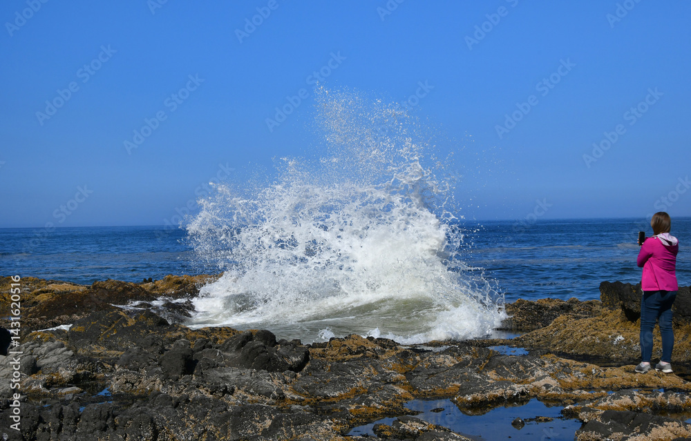 Fototapeta premium Crashing Thors Well