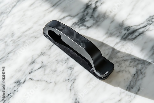 a robust clip part