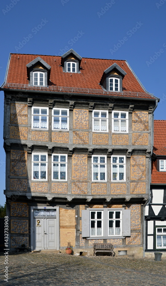 Obraz premium Historical Building in the Old Town of Quedlinburg, Saxony - Anhalt