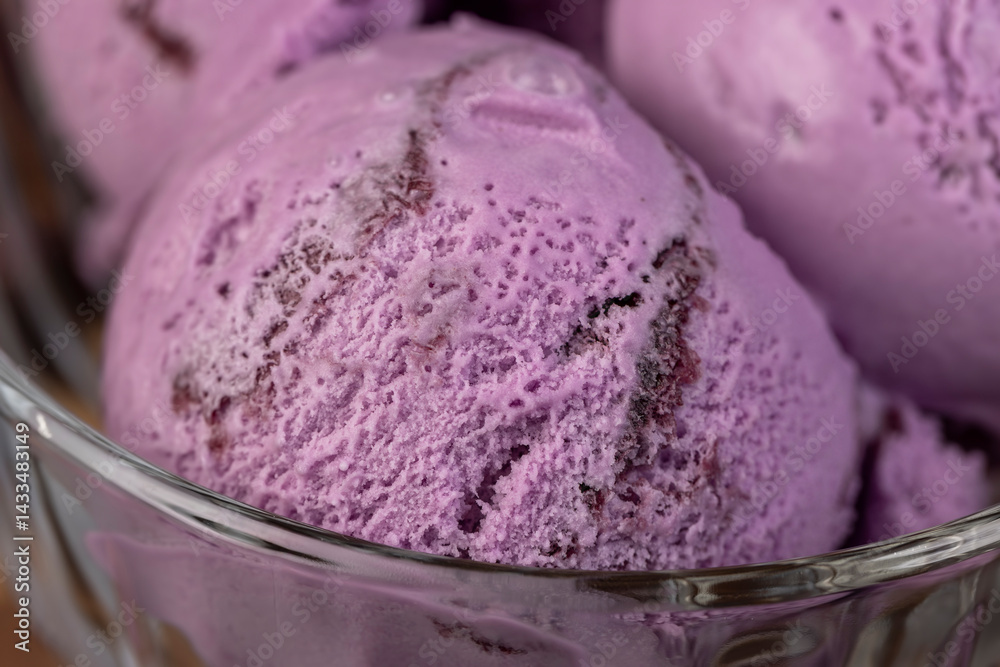 ice cream with blueberry flavor, blueberry ice cream balls