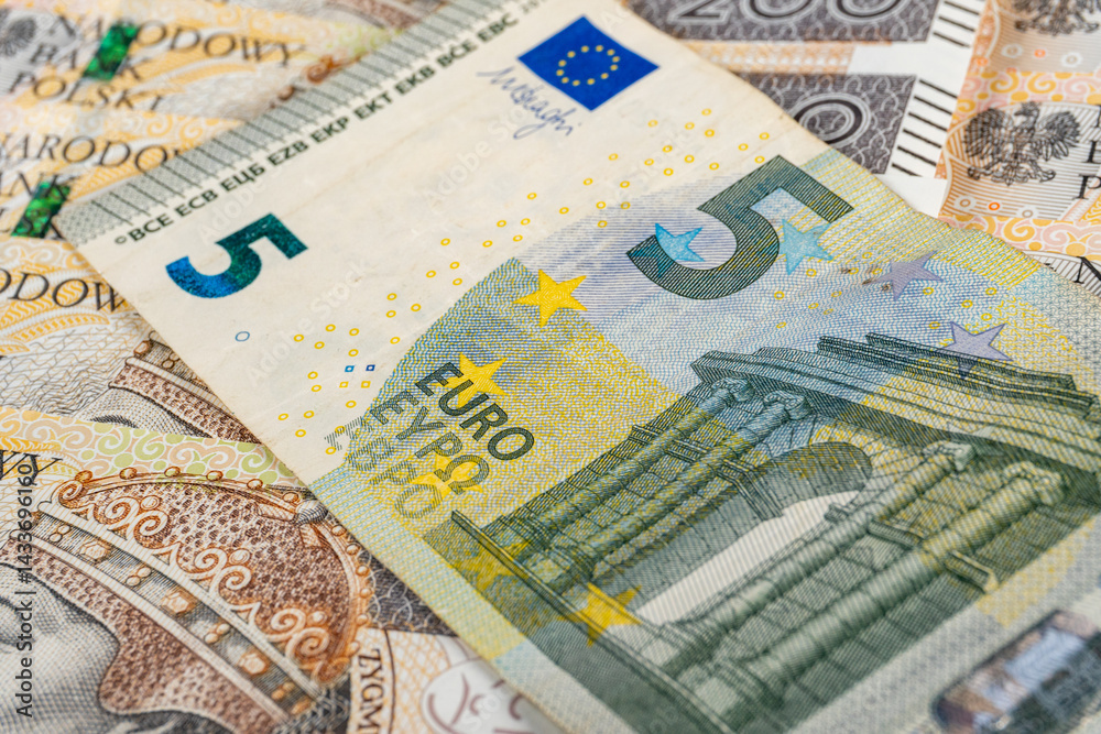 Banknotes.