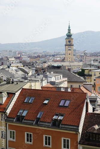 Obraz na płótnie The view of Old Dom Cathedral and Maria Himmerfahrt Church from the Castle hill,. Linz, Austria w salonie
