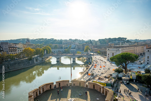 Obraz na płótnie Ponte Sisto is a bridge in Rome's historic centre, spanning the river Tiber. It connects Via dei Pettinari in the Rione of Regola to Piazza Trilussa in Trastevere w salonie