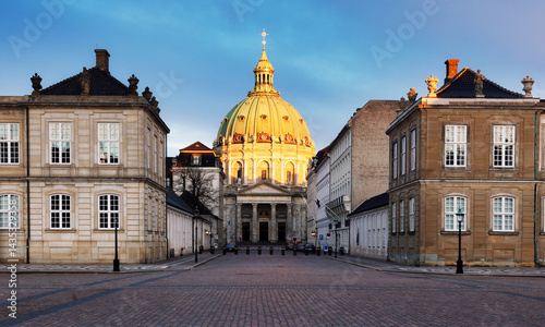 Canvas Print Sunrise view of Marmorkirken - Frederik's Church in Copenhagen - Amalienborg, Denmark