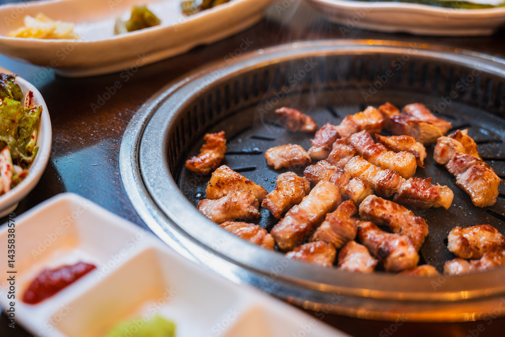韓国料理 サムギョプサル