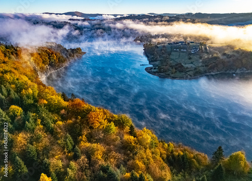 Fototapeta Naklejka Na Ścianę i Meble -  View of Lake Solina in Bieszczady Mountains, Poland