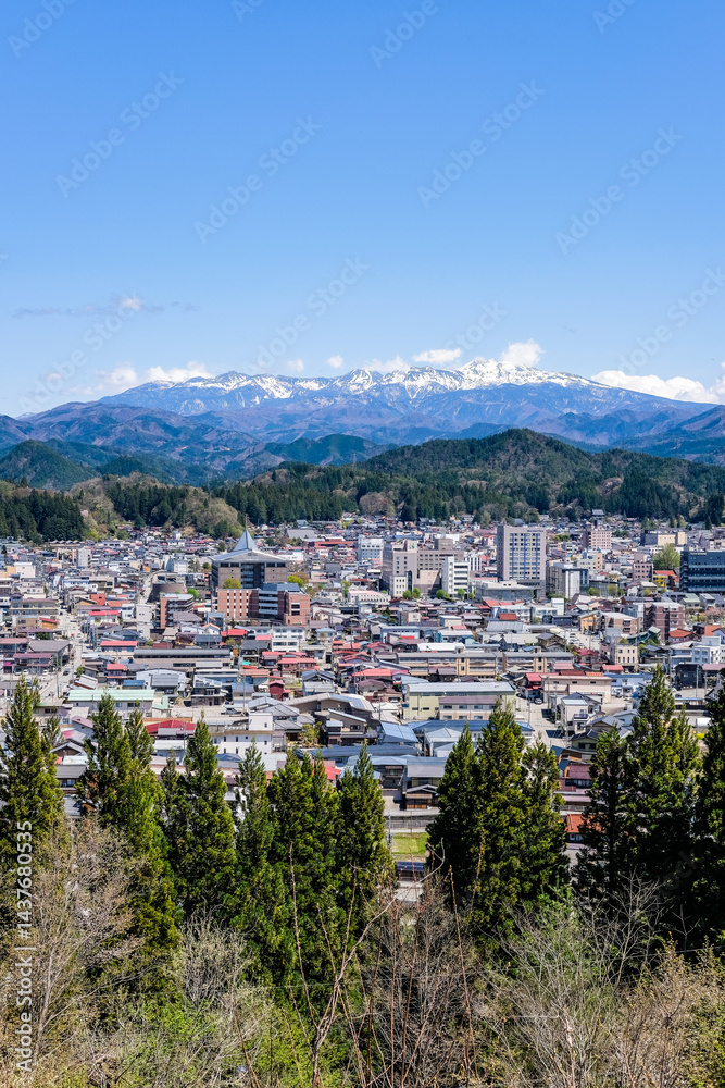 岐阜県飛騨高山と山の風景