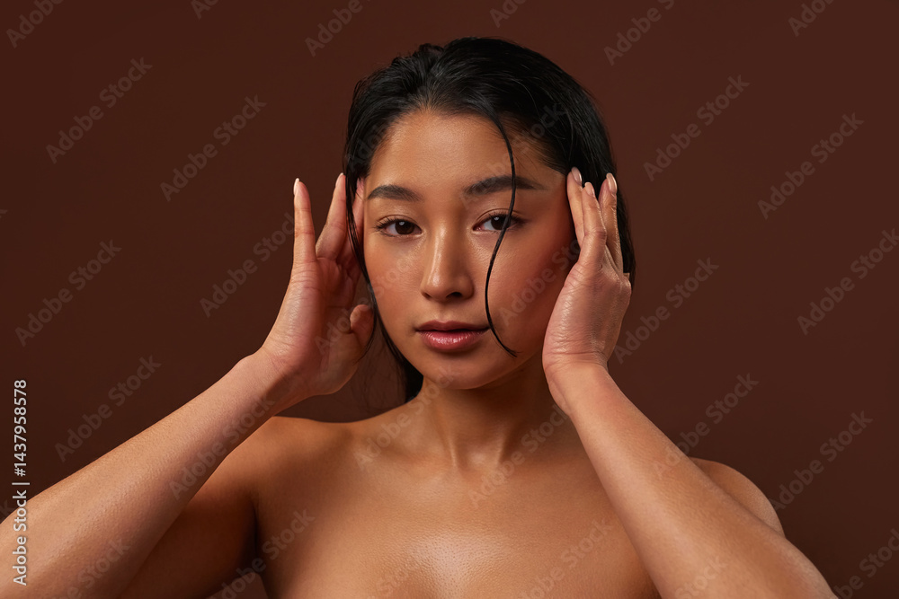 Fototapeta premium Asian woman isolated in the background