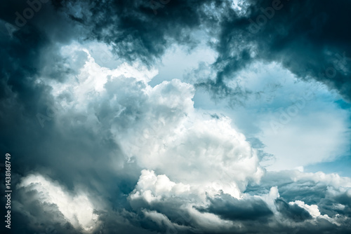 Obraz na płótnie Dramatic Storm Clouds Background w salonie