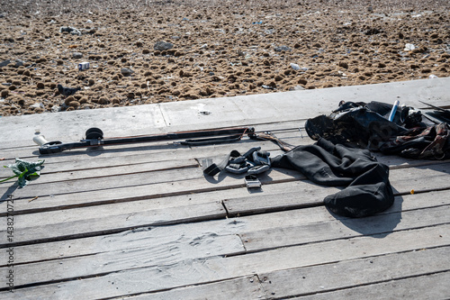 Obraz na płótnie Fishing gear on the seashore w salonie