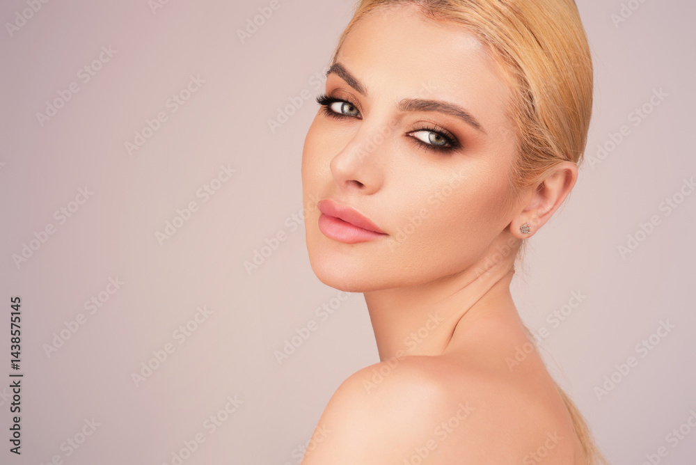 Fototapeta premium Beauty woman close-up portrait. Womans face. Beauty woman portrait. Sensual woman headshot. Pretty girl. Female fashion model closeup. Mascara visage for skin, lips, eyelashes. Perfect woman.