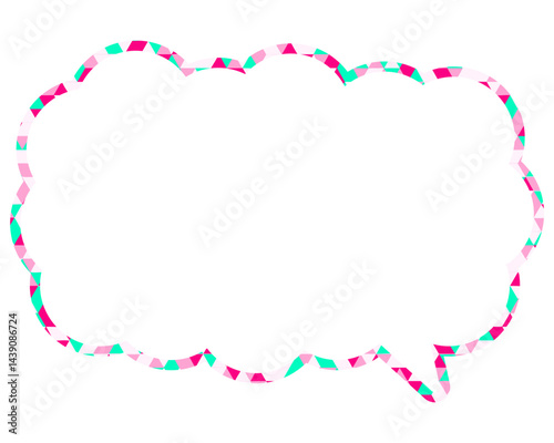 ステンドグラス風吹き出し　三角形模様　細長い雲形