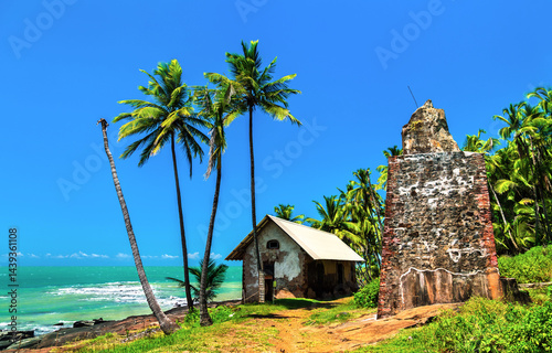 Obraz na płótnie Old ruins at Royale Island, Salvation Islands in French Guiana w salonie