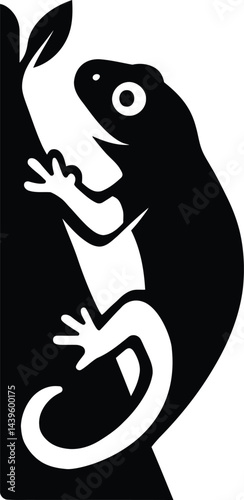 Gecko Climbing Tree Silhouette, Lizard on Tree Silhouette Art.