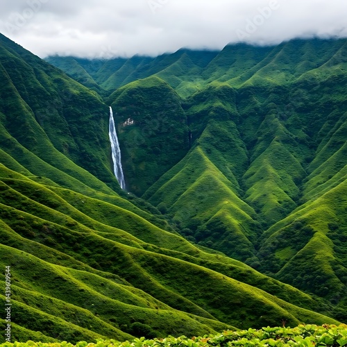 Eastern Highlands’ Rolling Hills photo