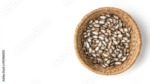 Obraz na płótnie Dried seeds in a woven basket w salonie