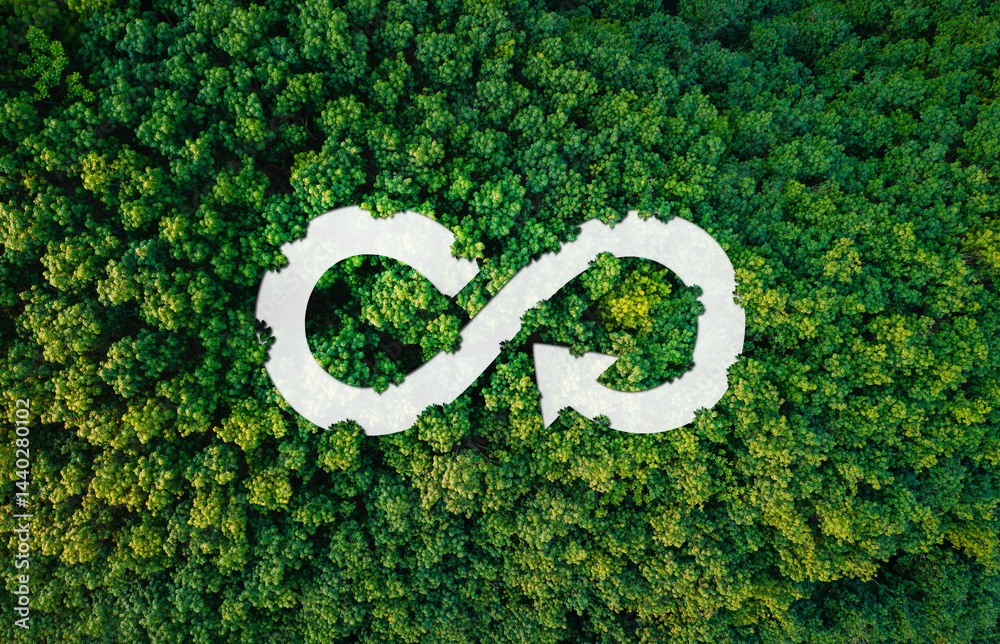 Obraz premium circular economy icon aerial view of forest and trees